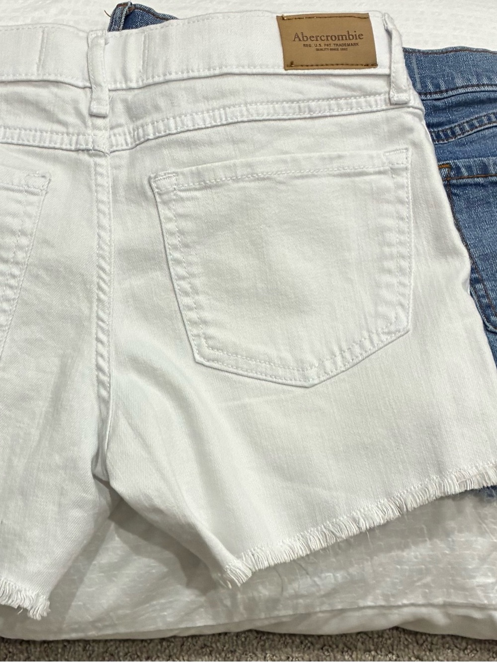 Abercrombie & Fitch White Frayed Hem Denim Shorts - Picture 3 of 6